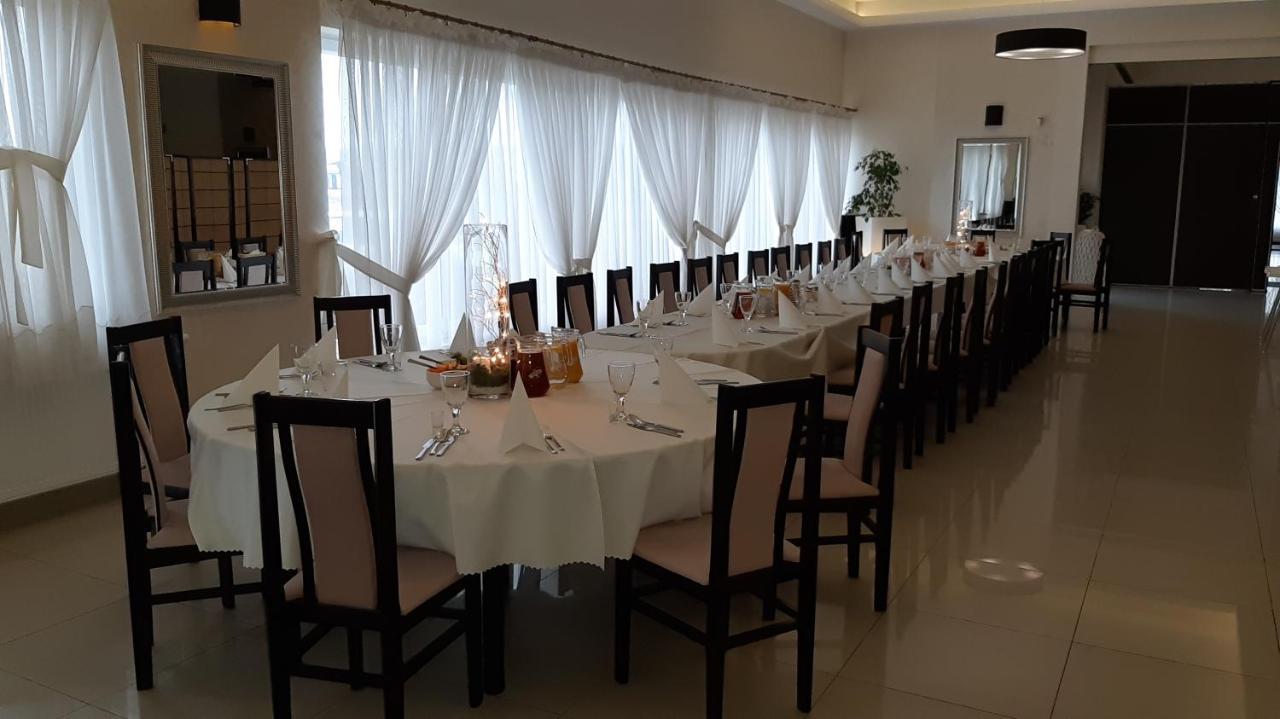 Restauracja Graal Penzion Targowisko